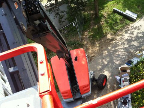 Hubsteiger - 25m Arbeitshöhe