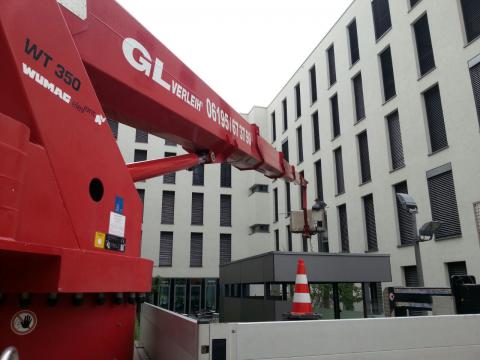Aareon 35m Hubsteiger mit 25m Auslage nach rechts